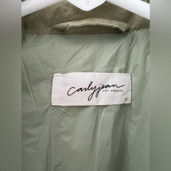 Carly Jean Los Angeles Jacket - Picture 5 of 5